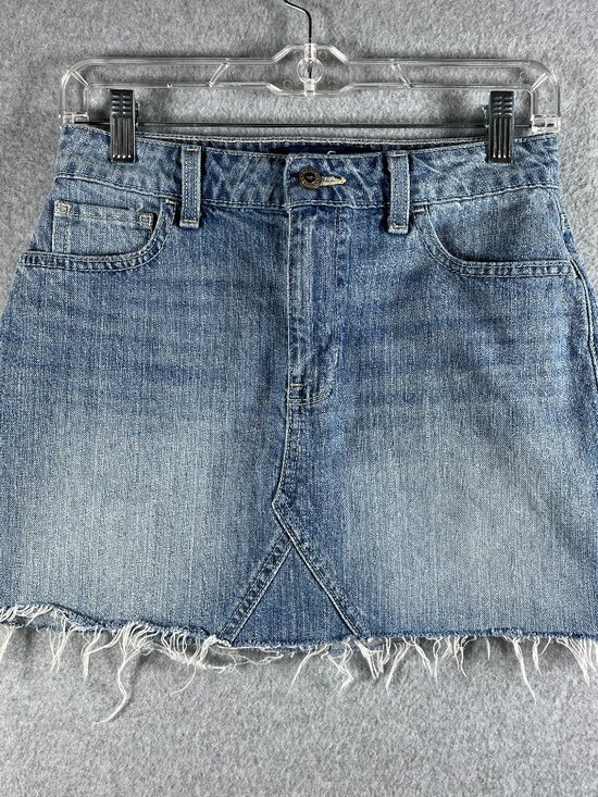 Hollister Dresses & Skirts - Hollister Women's W26 High-Rise Denim Mini Skirt Frayed Hem Light Wash Blue